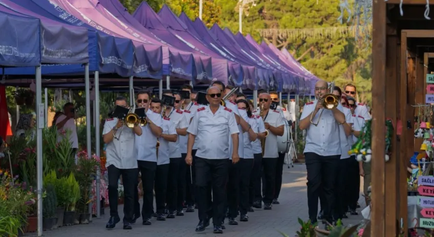 2. İzmir Balkon Ve Bahçe Bitkileri Festivali için Geri Sayım Sürüyor