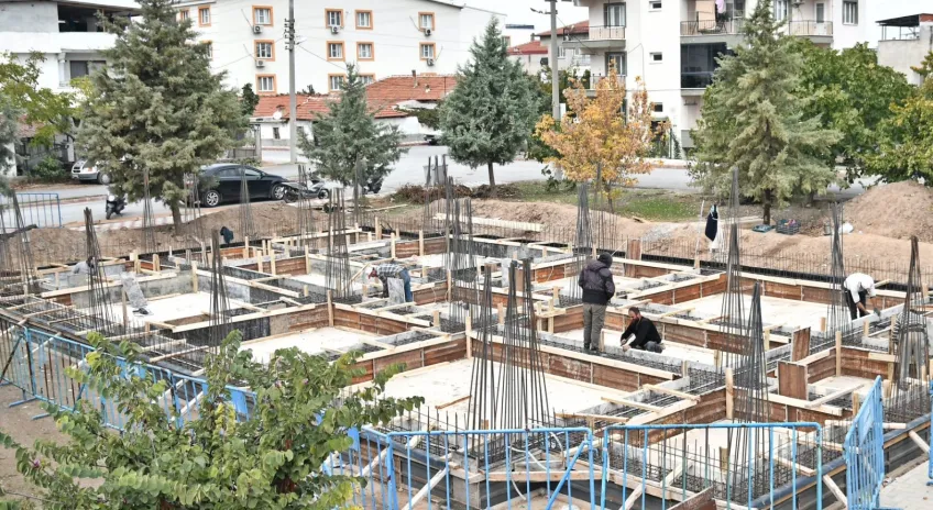 Akhisar Belediyesi’nin Üç Büyük Yatırımında Çalışmalar Sürüyor