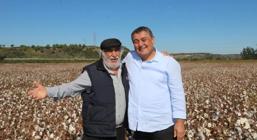 Antalya Aksu’da pamuk hasadı başladı