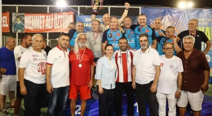 Antalya’da Ayak Tenisi Turnuvası Heyecanı Sona Erdi