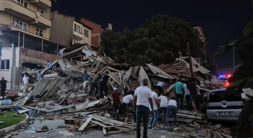 Bakan Murat Kurum: Sındırgı depreminde 127 bağımsız bölüm ağır hasarlı