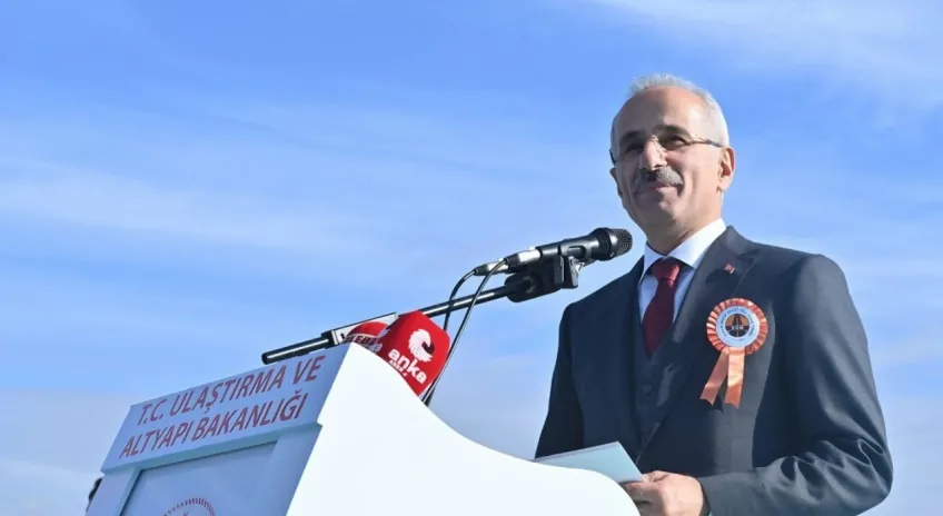 Bakan Uraloğlu: 5G, Türkiye’nin dijital geleceğini şekillendirecek