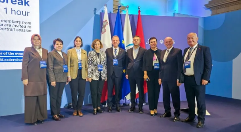 Başkan Seçer, Malta'da CEMR Liderler Zirvesi'ne katıldı