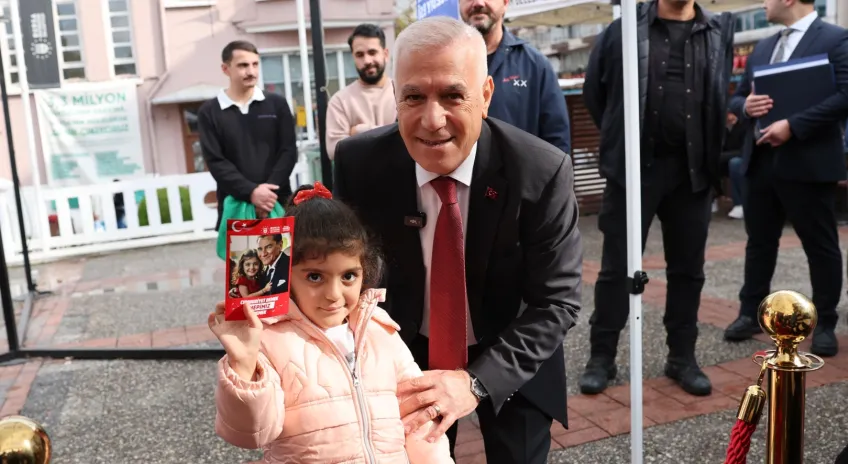 Bursalılar, Atatürk İle Aynı Karede