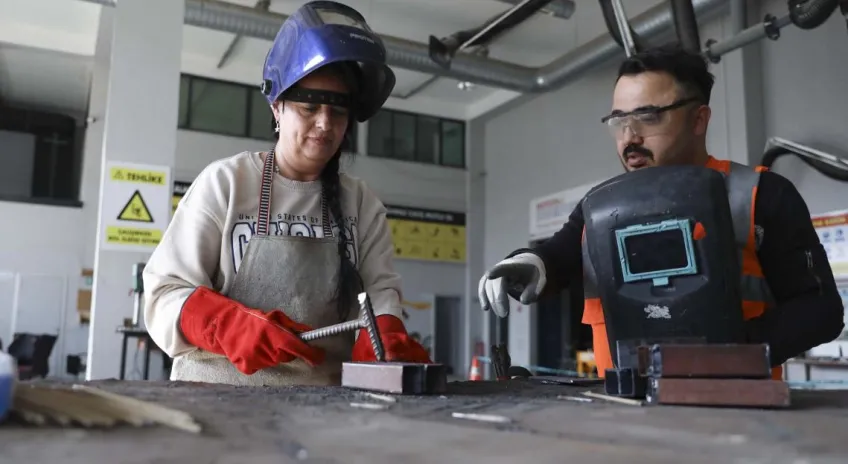 Büyükşehir MERCEK’te Çelik Kaynak Kursları Devam Ediyor