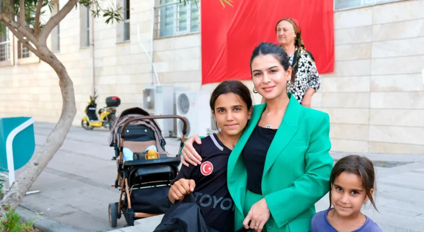 Ceyhan'da 1000 Öğrenciye Çanta ve Kırtasiye Desteği