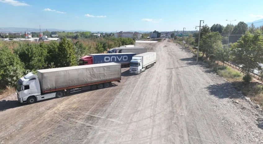 D-130’da ağır vasıta yasağı başladı, trafik rahatladı
