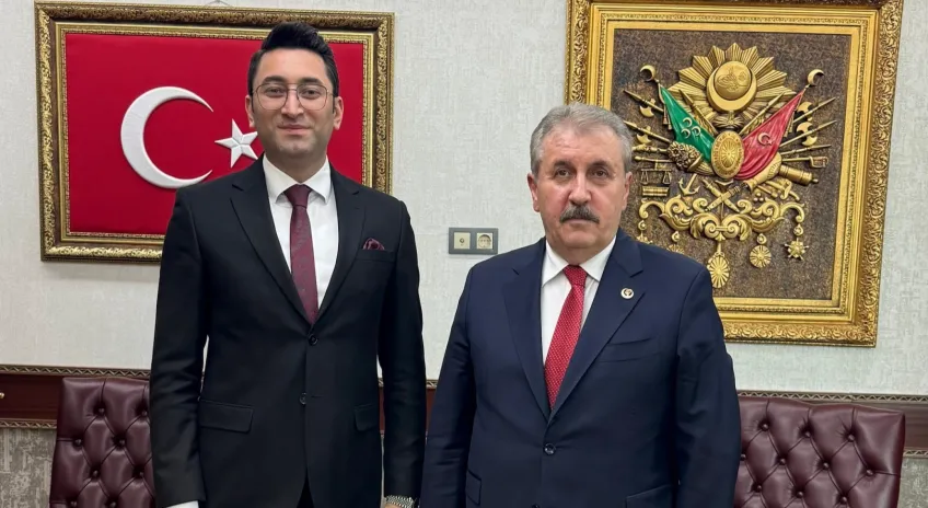 Emir Faruk Uzunpınar, Büyük Birlik Partisi Mali İşlerden Sorumlu Başkan Yardımcısı olarak atandı