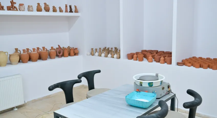 Esenyurt Belediyesi Esenyurtlu Kadınları Sanatla Buluşturuyor