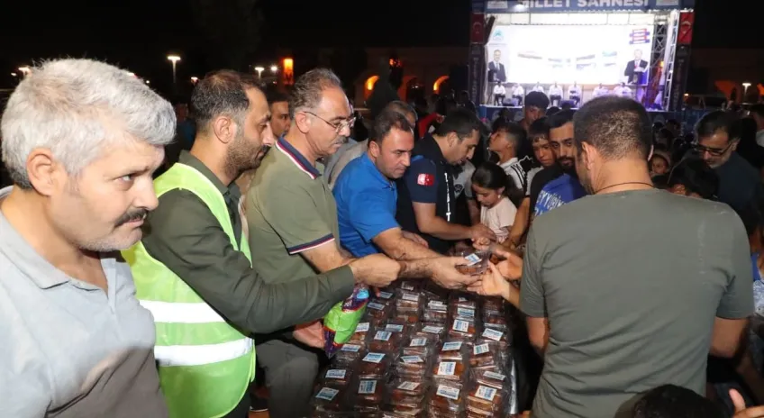 Eyyübiye mMillet Bahçesi'nde Mevlid Kandili coşkusu yaşandı