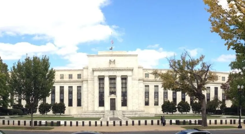 FED Faiz Kararı: Politika Faizi 25 Baz Puan Düşürüldü! İşte Yeni Oranlar