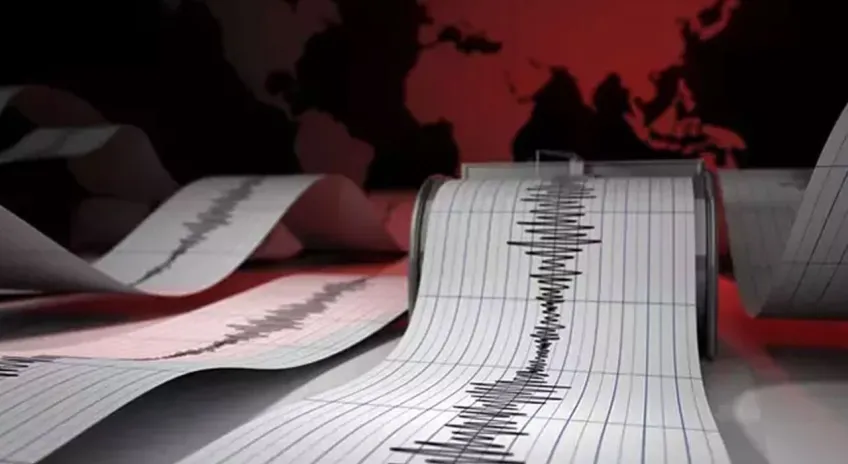 Filipinler’de 7,4 büyüklüğünde deprem: Tsunami uyarısı yapıldı