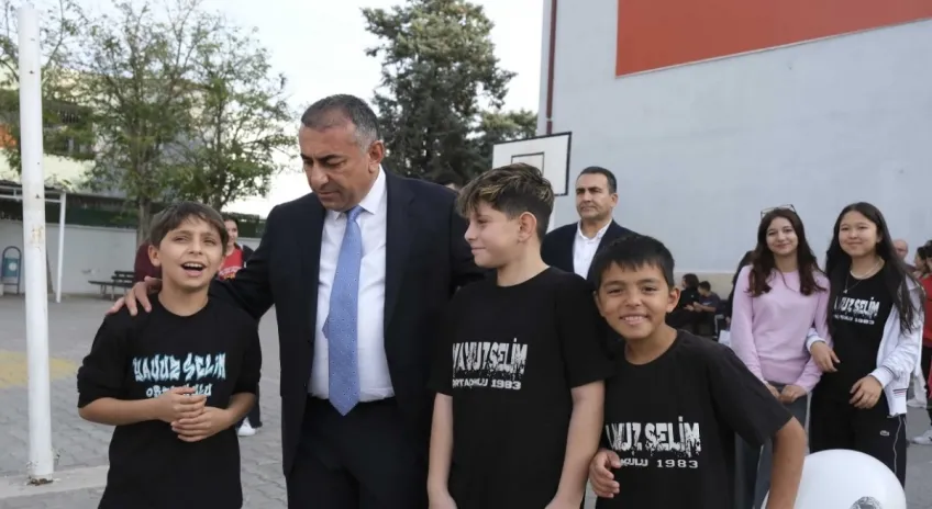 Güngör Geçer, Nuray Karalar’la Öğretmenler Günü’nü Kutladı