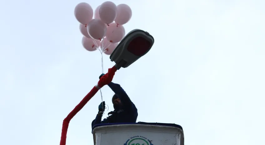 Her Ekim, Erken Teşhis İçin Sokak Lambaları Pembe Yanıyor