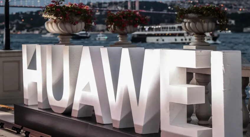 HUAWEI’den Yenilik Dolu Lansman