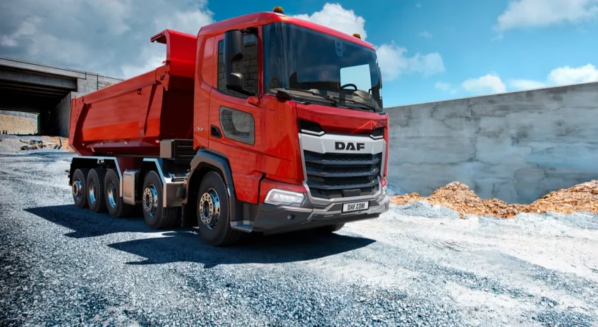 İnşaat Sektörüne Dev Güç: DAF, 52 Tona Kadar Kapasiteli Fabrika Çıkışlı 10x4 Şasisini Piyasaya Sürüyor!