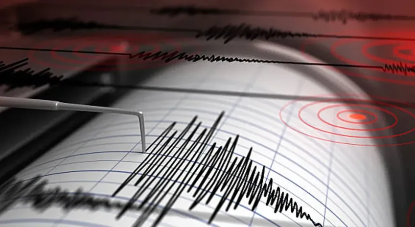 Kamçatka’da 7,4 büyüklüğünde deprem meydana deldi