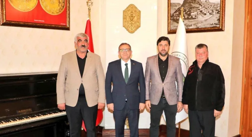 Kars Valisi Ziya Polat, iş dünyasının temsilcilerini makamında ağırladı