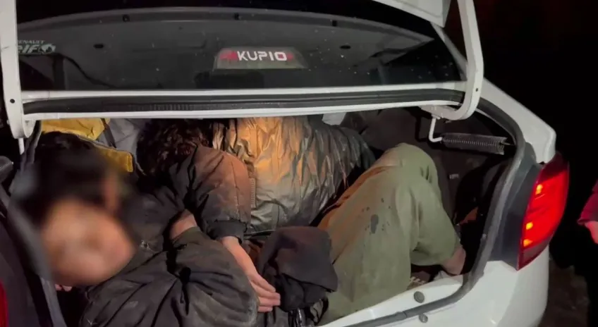 Kars’ta göçmen kaçakçılığı operasyonu: 3 organizatör şüphelisi tutuklandı