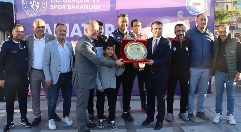 Mehmet Şimşek’ten Amatör Spor Haftası'na teşekkür