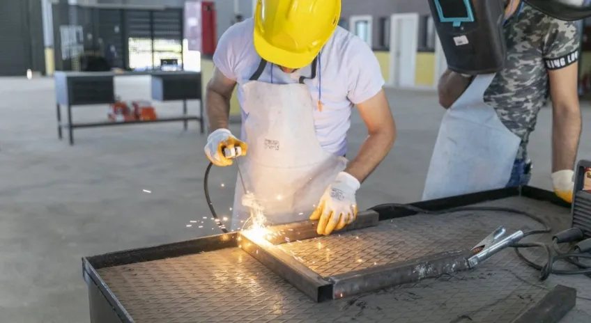 Mersin Büyükşehir’den Eğitim ve İstihdamı Güçlendiren Destek