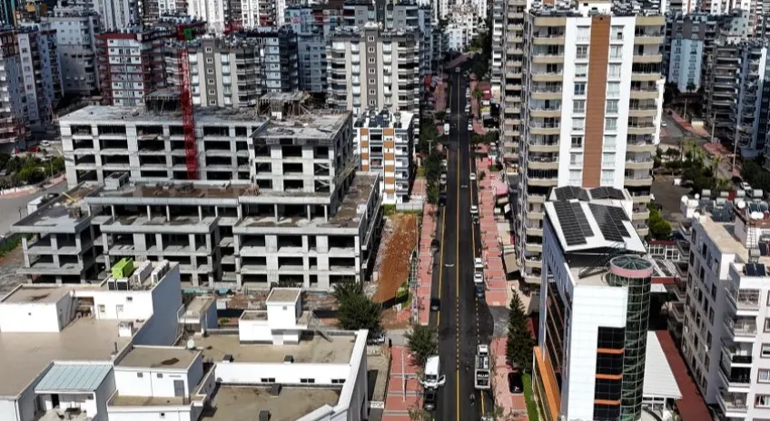 Mersin’de Yol Çalışmaları Hız Kesmeden Devam Ediyor