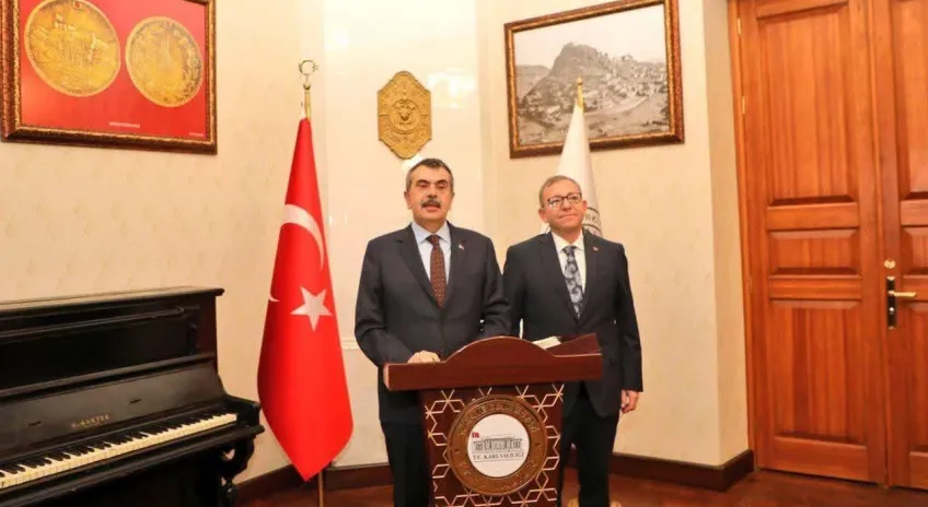 Milli Eğitim Bakanı Yusuf Tekin, Kars Valiliği’ni ziyaret etti