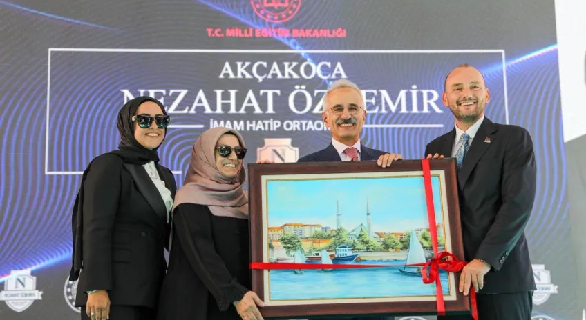 MÜSİAD Başkanı Özdemir, annesi adına Akçakoca’da okul yaptırdı