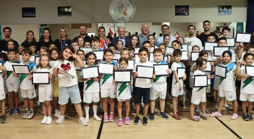 Nilüfer’de “Tam Gün Spor Etkinlikleri” Renkli Gösterilerle Sona Erdi