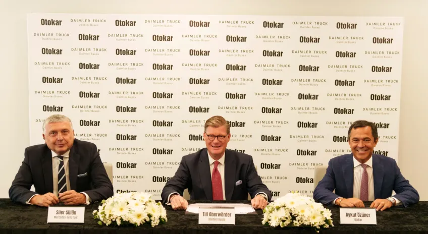 Otokar ve Daimler Buses Üretim Anlaşması İmzaladı