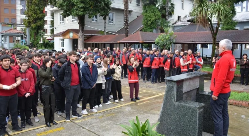 Rize’de okullarda eş zamanlı tahliye tatbikatı yapıldı