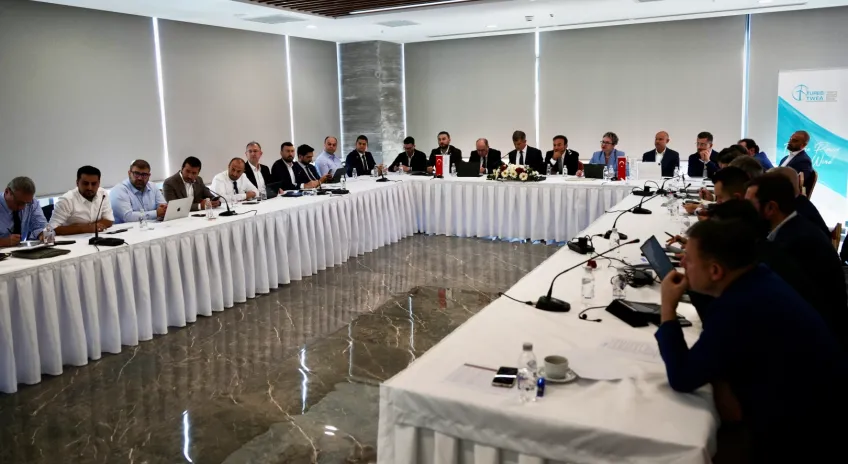 Rüzgar Enerjisinde Yeni Ufuklar Konuşuldu