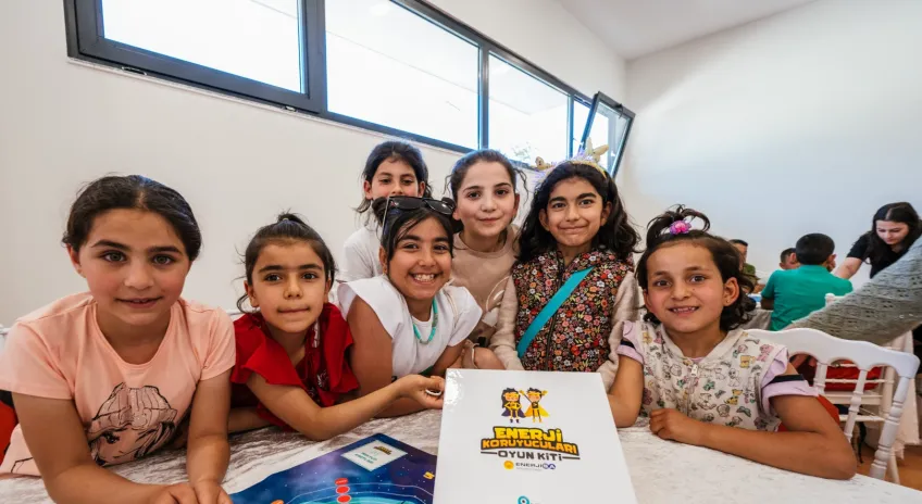 Sabancı Vakfı’ndan Dünya Kız Çocukları Günü’nde Sivil Topluma 15 Milyon TL’lik Destek