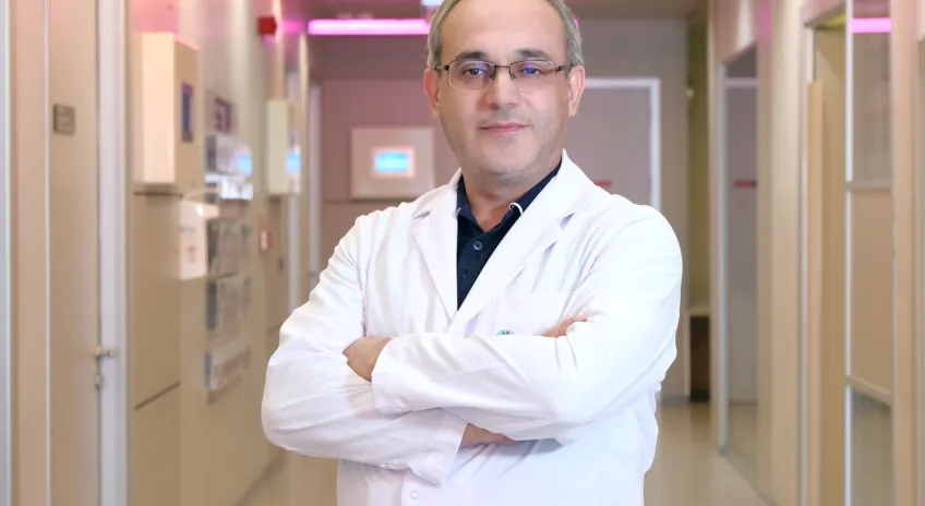 Teknoloji Kullanımı, Genç Yaşta Boyun Fıtığı Riskini Artırıyor!