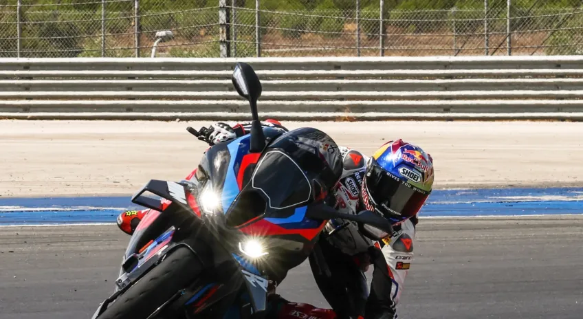 Toprak Razgatlıoğlu Üçüncü Kez Dünya Superbike Şampiyonu Oldu