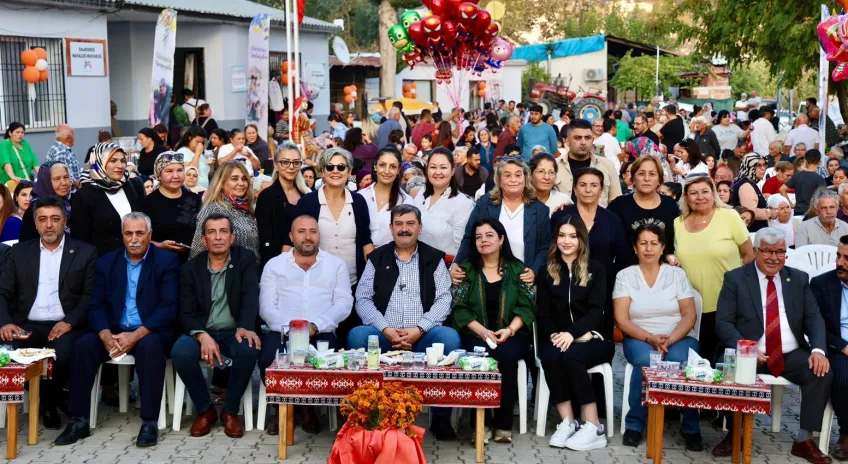 Toroslar’da Hurma Hasadı Coşkusu