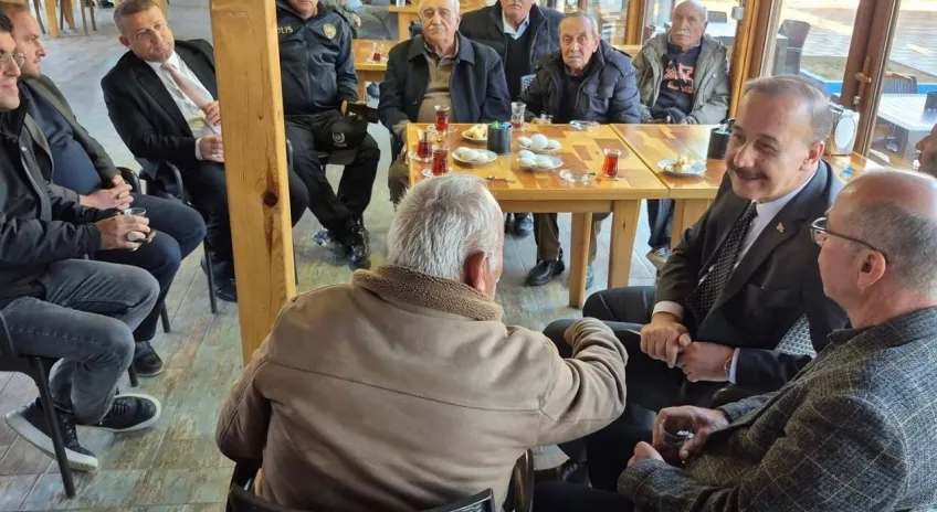 Vali Erin Eğirdir’de esnaf ve vatandaşlarla buluştu