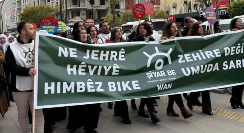 Van’da uyuşturucuya karşı yürüyüş düzenlendi