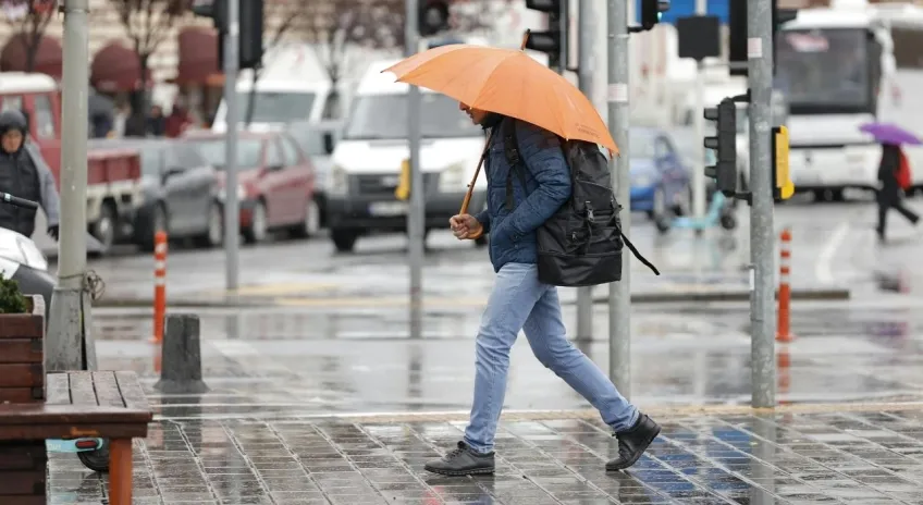 Yurt genelinde aralıklı yağışlar etkili olacak